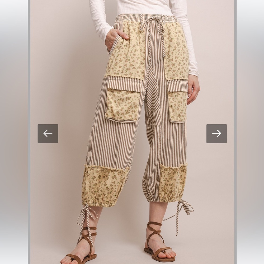 Blue velvet Floral Patchwork Striped cropped Pants - Picture 5 of 5